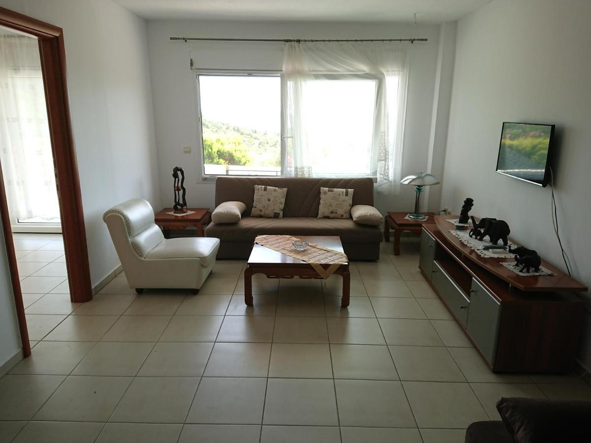 Apartment Ithakis Nea Iraklitsa Esterno foto
